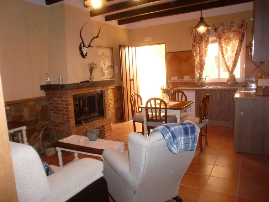 Casa Rural Sierra De Coripe Luaran gambar